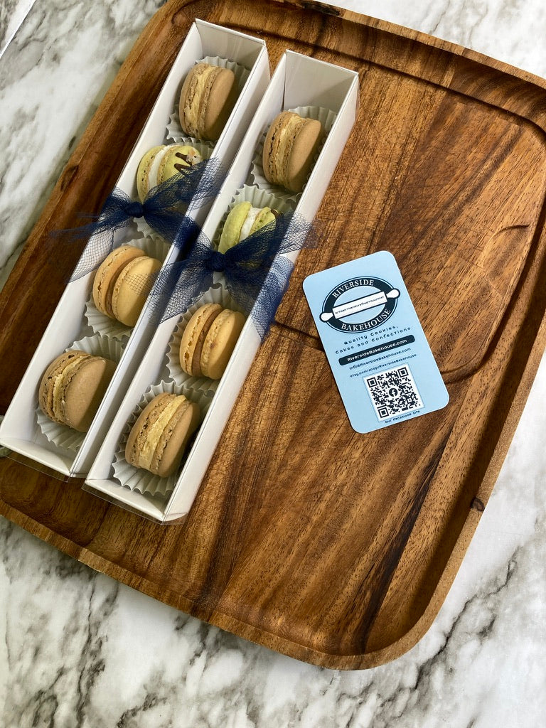 Macarons (Set of 4)