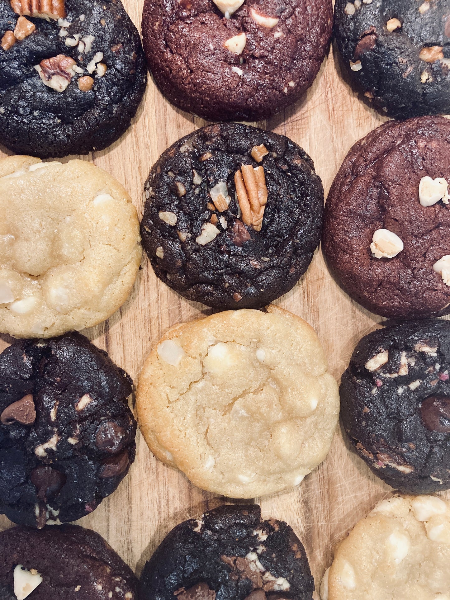White Chocolate Chip Macadamia Nut Cookies
